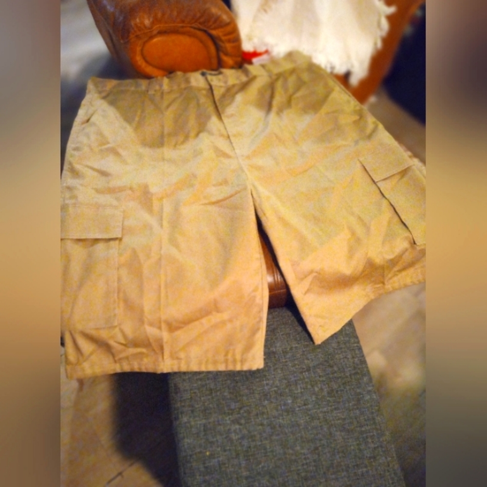 Size 50 South Pole Cargo Shorts